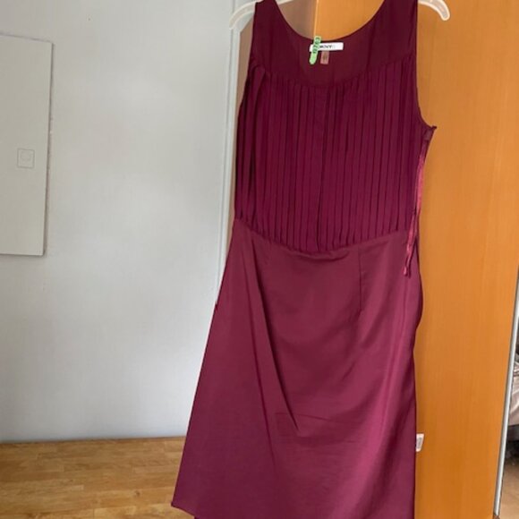 DKNYC purple pleated dress - Picture 4 of 10